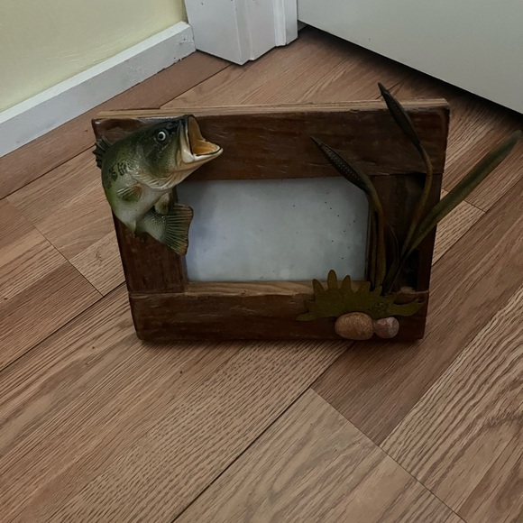 Picture frame - Picture 2 of 2